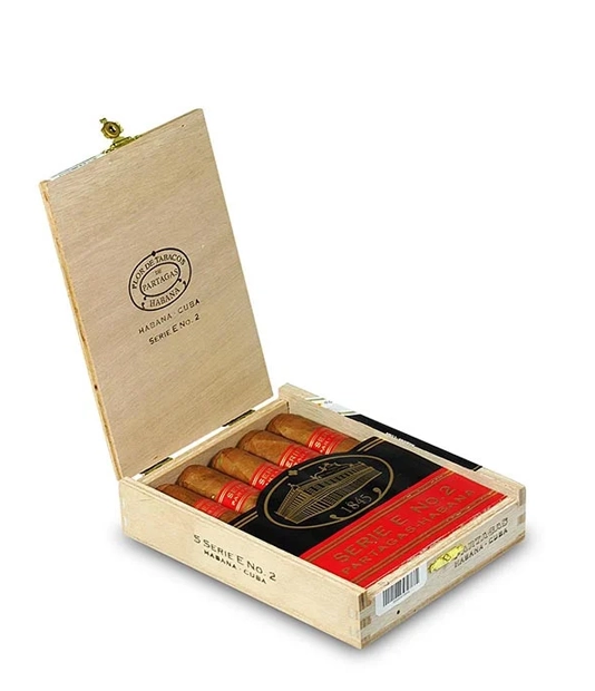 Partagas Serie E No.2 Cigar Box of 5 close-up from AuCigars, premium Cuban cigar