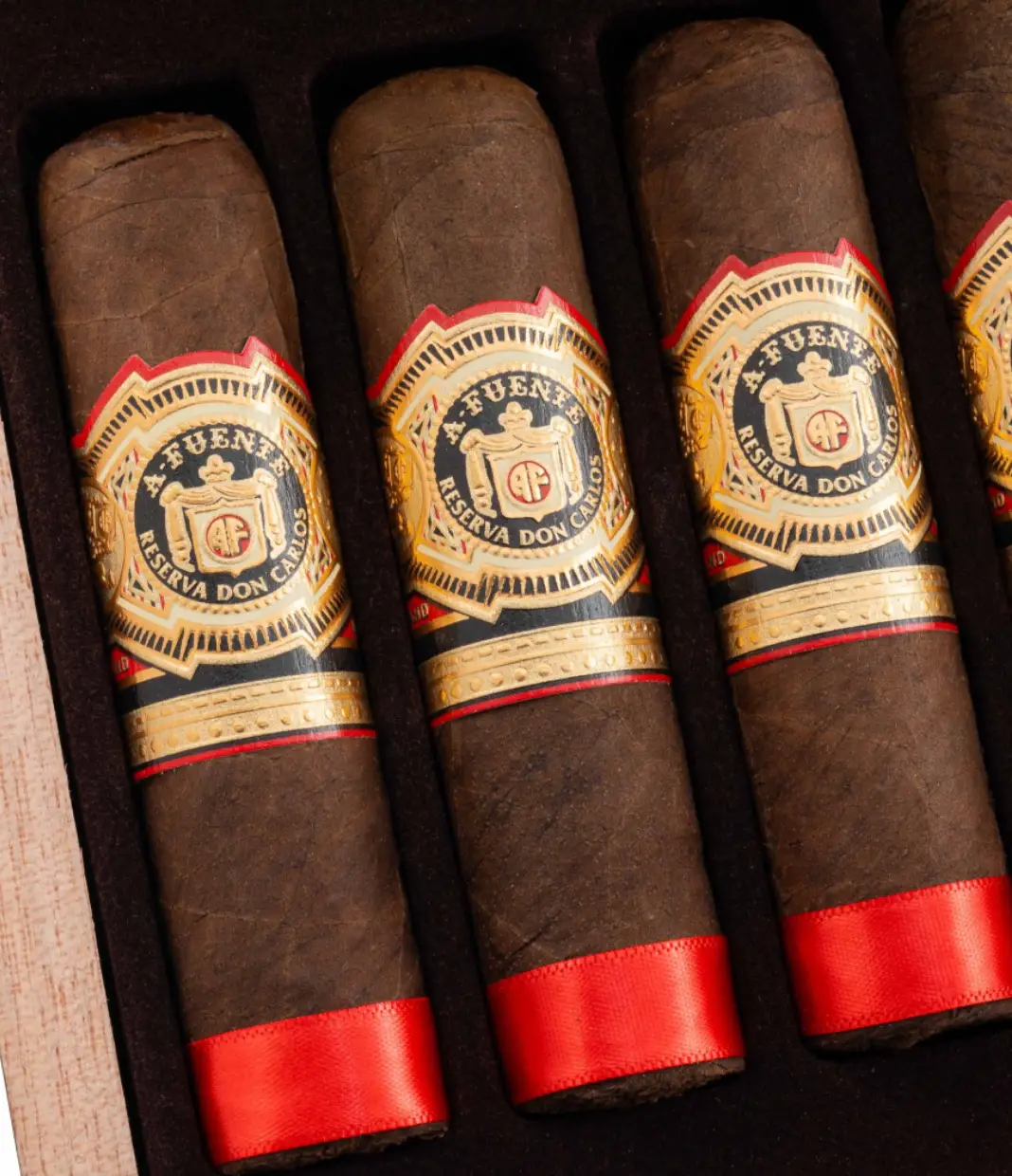 Arturo Fuente Don Carlos Eye of the Bull Cigar Box View 4 from AuCigars, premium Cuban cigar
