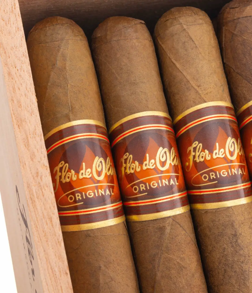 Oliva Flor De Oliva Nicaragua Churchill Cigar Box View 2 from AuCigars, premium Cuban cigar