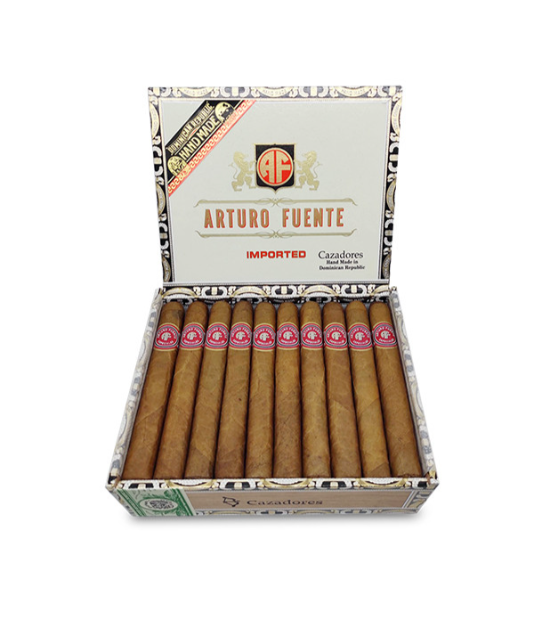 Arturo Fuente Cazadores Cigar Box of 30 close-up from AuCigars, premium Cuban cigar
