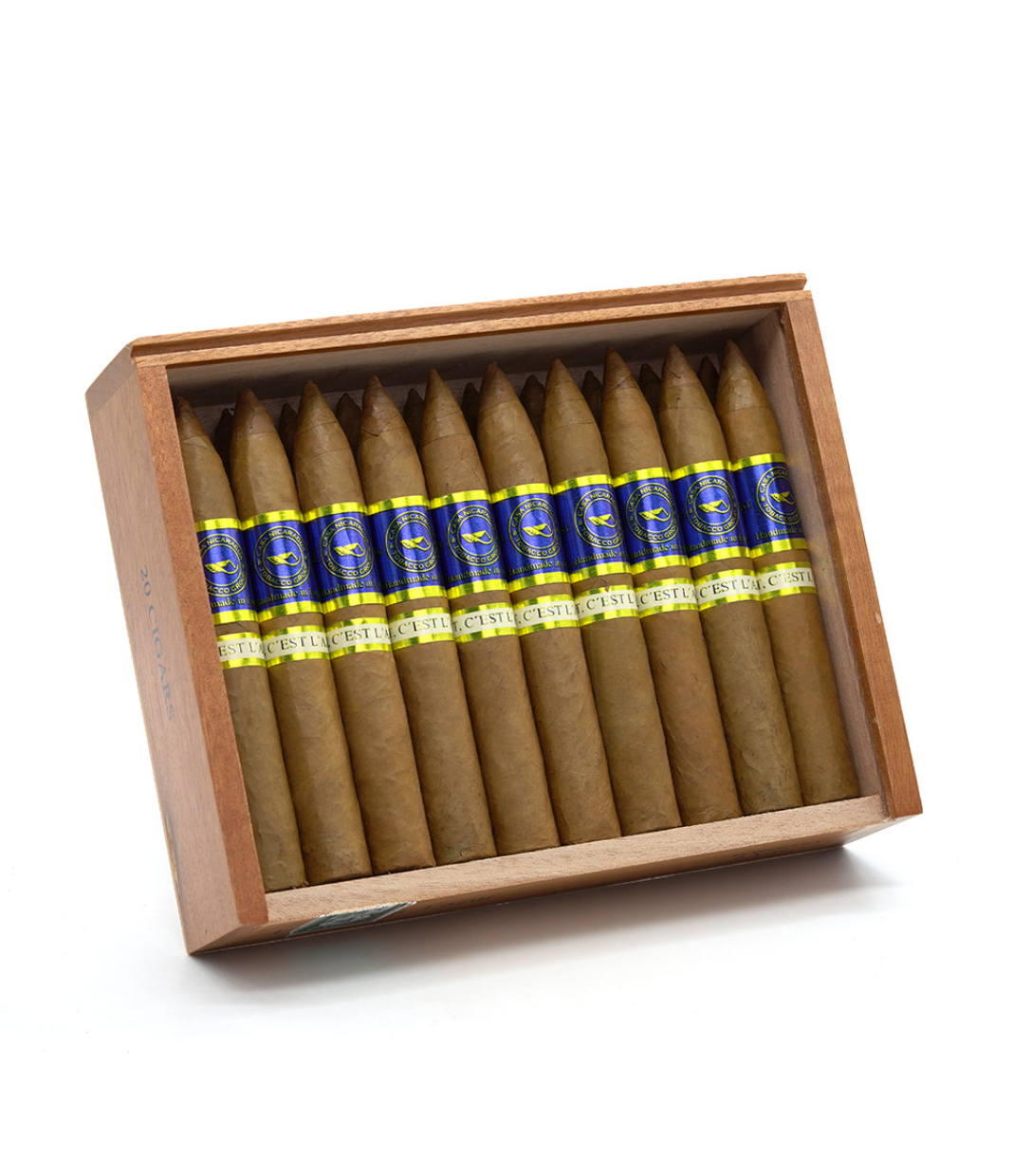 Casa Nicaragua Azul Torpedo Cigar Box of 20 close-up from AuCigars, premium Cuban cigar