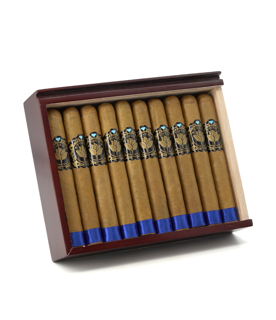 Casa Nicaragua Five B Toro Cigar Box of 20 close-up from AuCigars, premium Cuban cigar