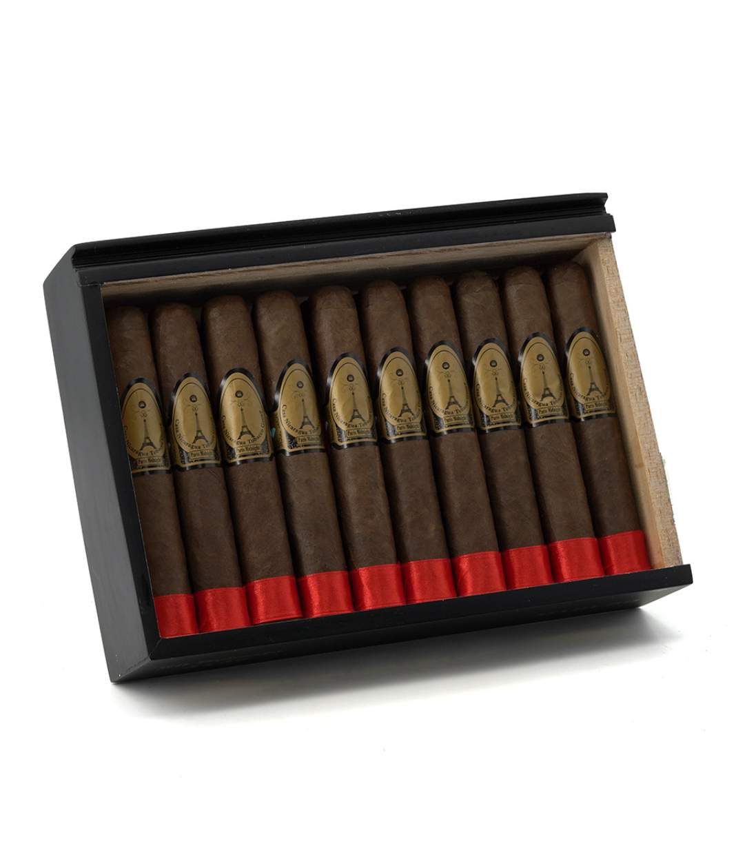 Casa Nicaragua Paris Midnight Robusto Cigar Box of 20 close-up from AuCigars, premium Cuban cigar