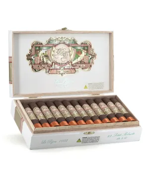 My Father Le Bijou 1922 Petit Robusto