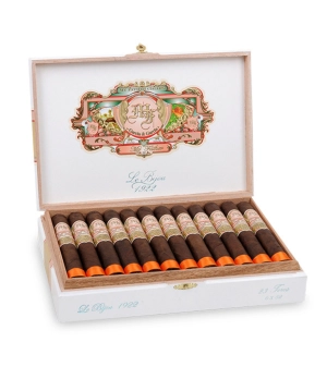 My Father Le Bijou 1922 Toro