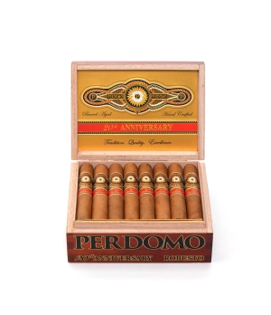 Perdomo 20th Anniversary Connecticut Robusto R556