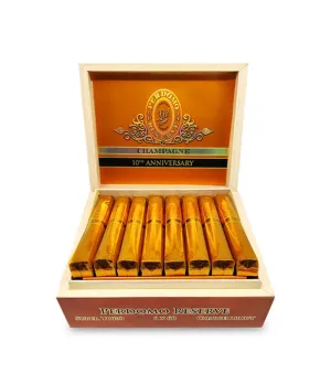 Perdomo Reserve 10th Anniversary Connecticut Super Toro